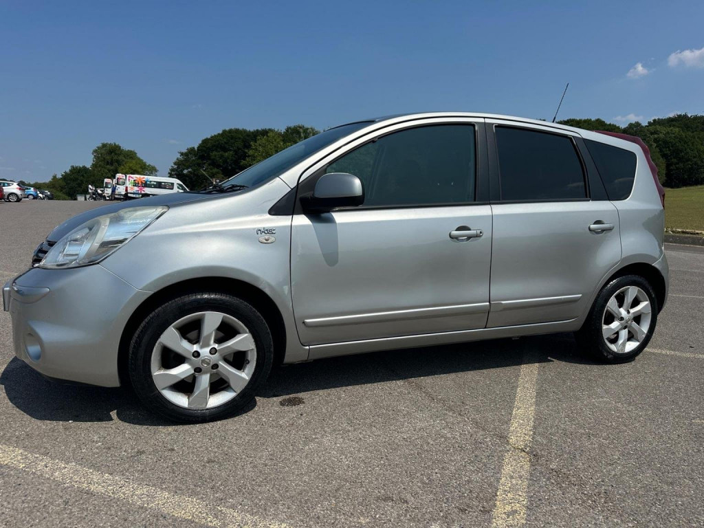 NISSAN NOTE