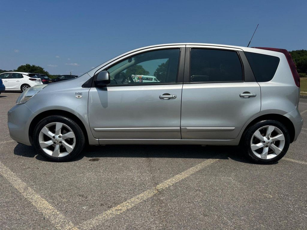 NISSAN NOTE