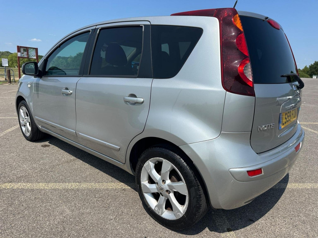 NISSAN NOTE