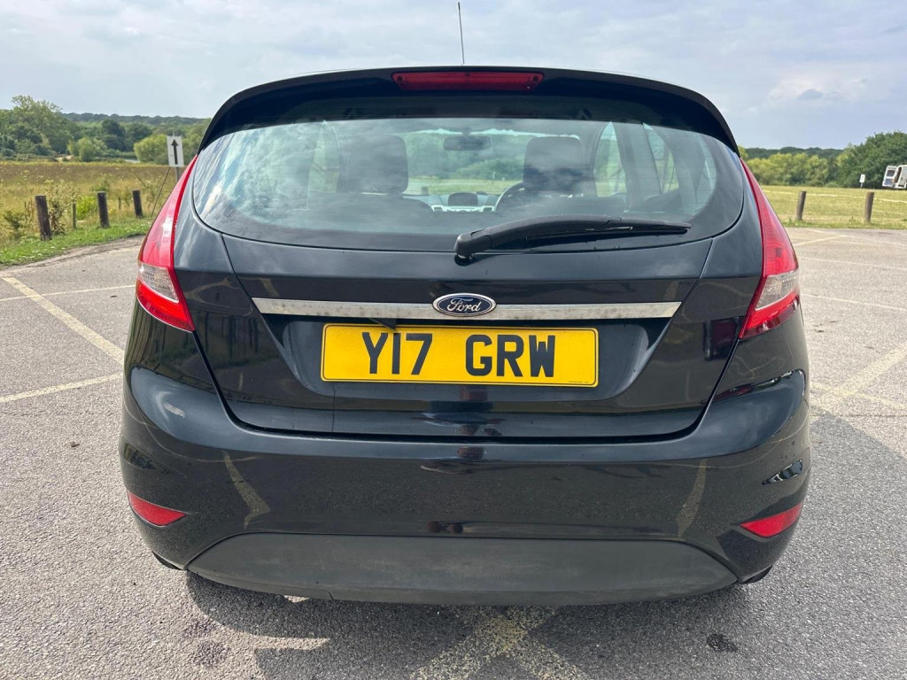 FORD FIESTA