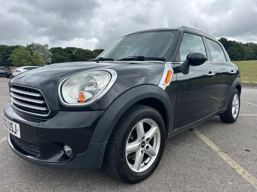 MINI COUNTRYMAN