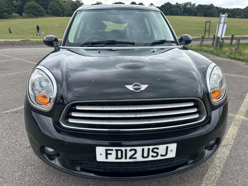 MINI COUNTRYMAN