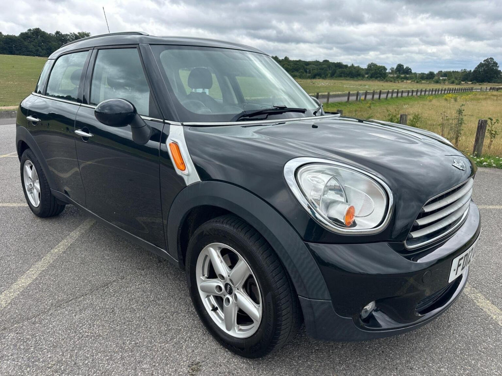 MINI COUNTRYMAN