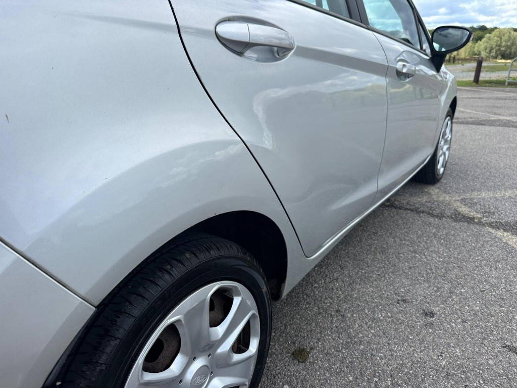 FORD FIESTA