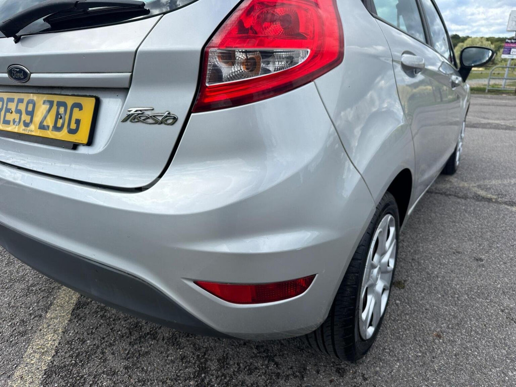 FORD FIESTA