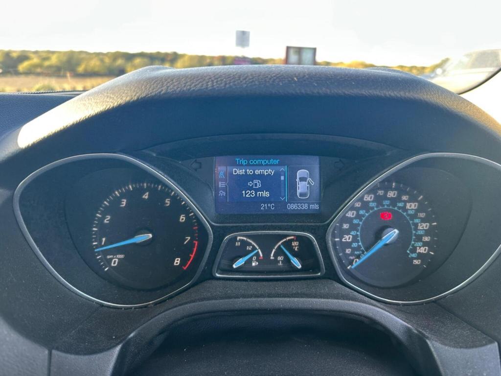 FORD FOCUS