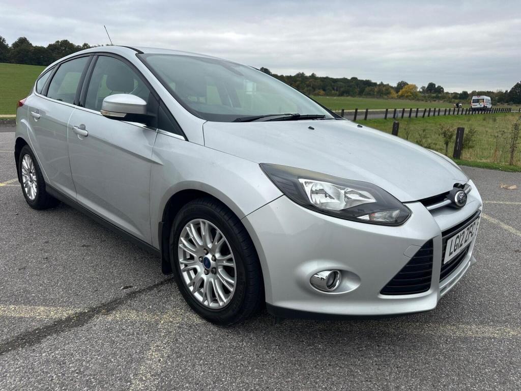 FORD FOCUS