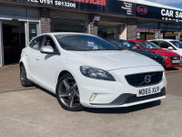 VOLVO V40 2.0 R-Design D2 (2015/65)