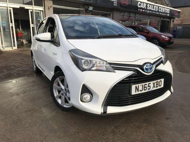 TOYOTA YARIS 1.5 VVT-h Excel (2015/65)