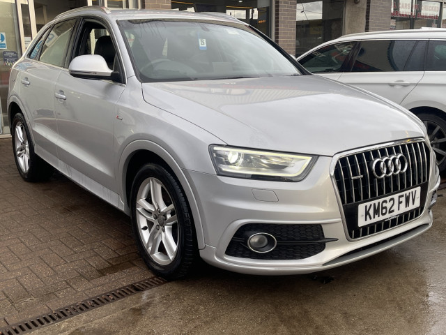 AUDI Q3 2.0 TDI S line (2012/62)