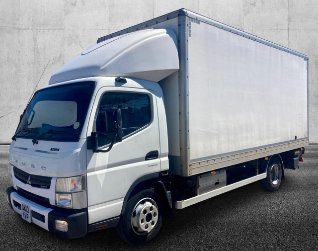 MITSUBISHI CANTER