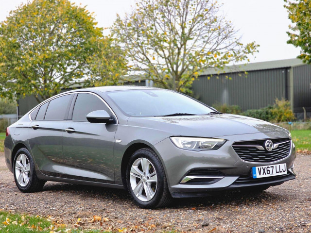 VAUXHALL INSIGNIA 1.6 Turbo D BlueInjection Tech Line Nav Grand Sport Euro 6 (s/s) 5dr