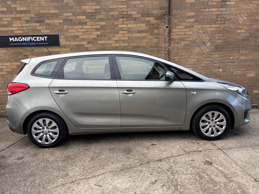View KIA CARENS 1.7 CRDi EcoDynamics 1