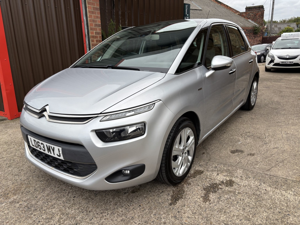 View CITROEN C4 PICASSO 1.6 e-HDi Airdream Exclusive