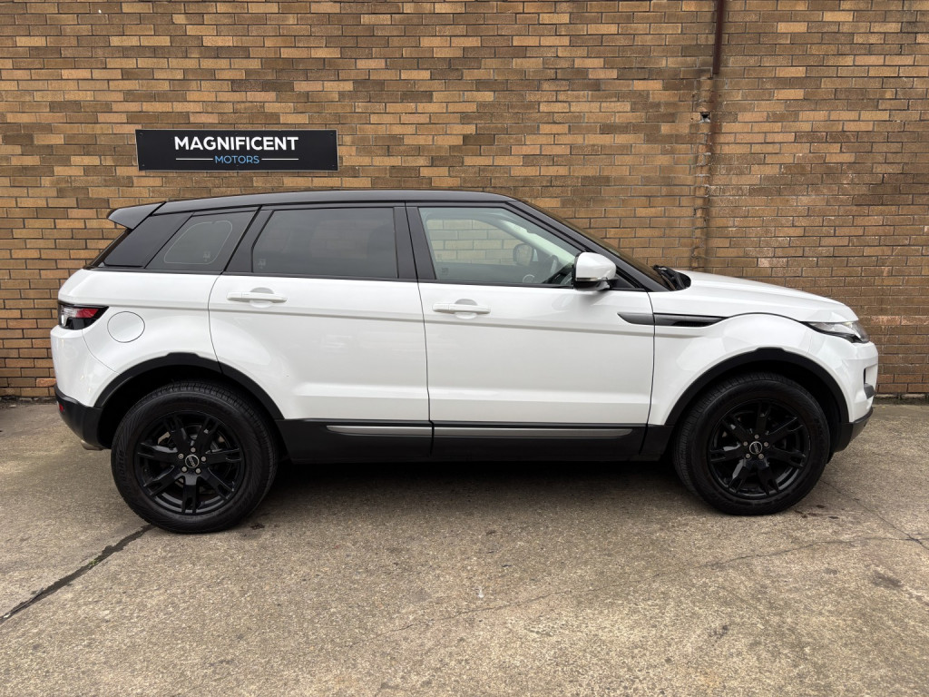 View LAND ROVER RANGE ROVER EVOQUE 2.2 SD4 Pure