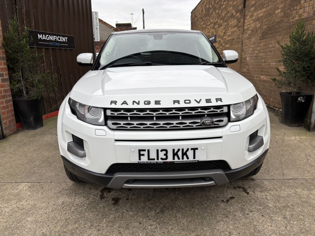 View LAND ROVER RANGE ROVER EVOQUE 2.2 SD4 Pure