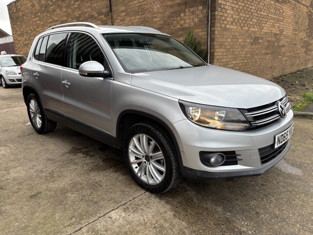View VOLKSWAGEN TIGUAN 2.0 TDI BlueMotion Tech Match Edition