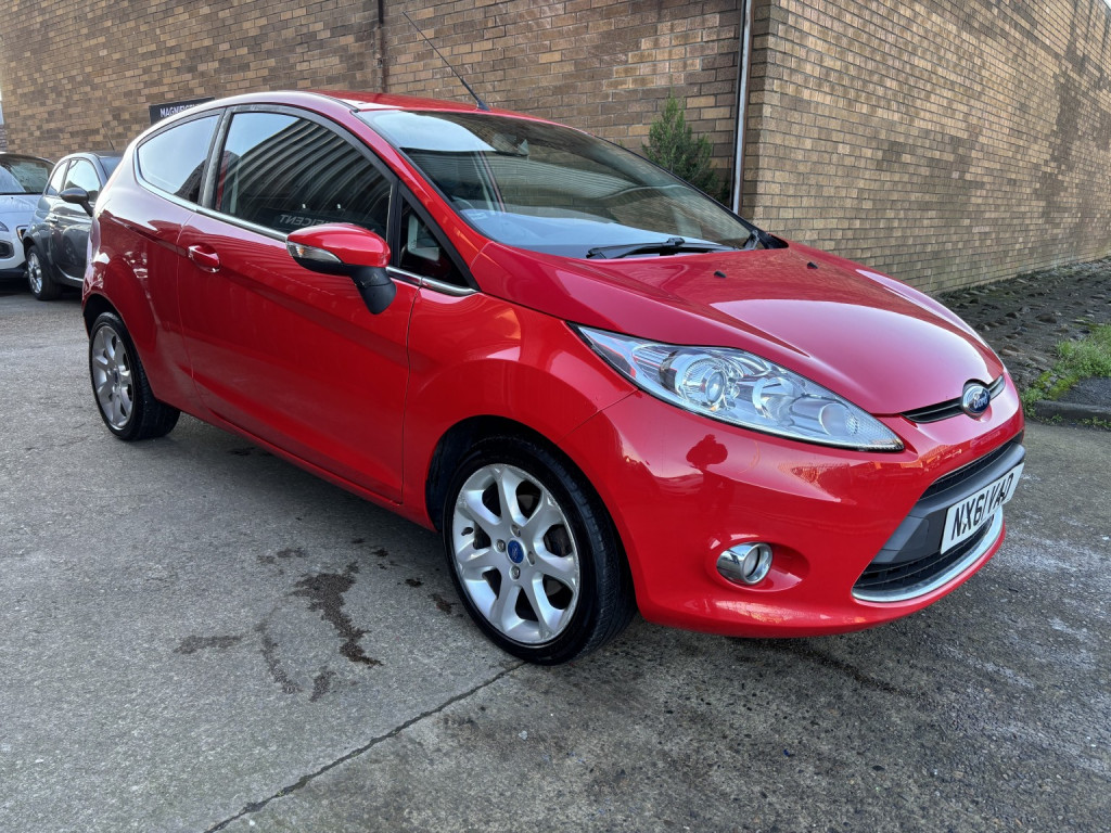 View FORD FIESTA 1.3 Zetec