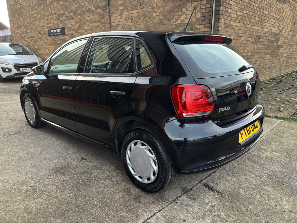 View VOLKSWAGEN POLO 1.2 S