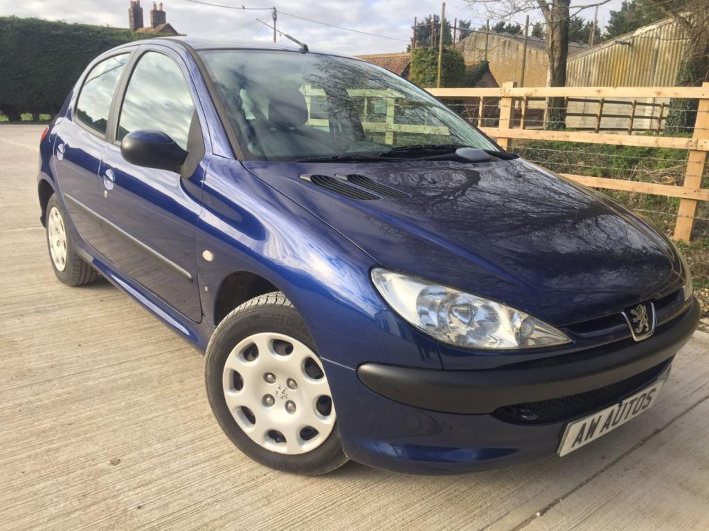 PEUGEOT 206