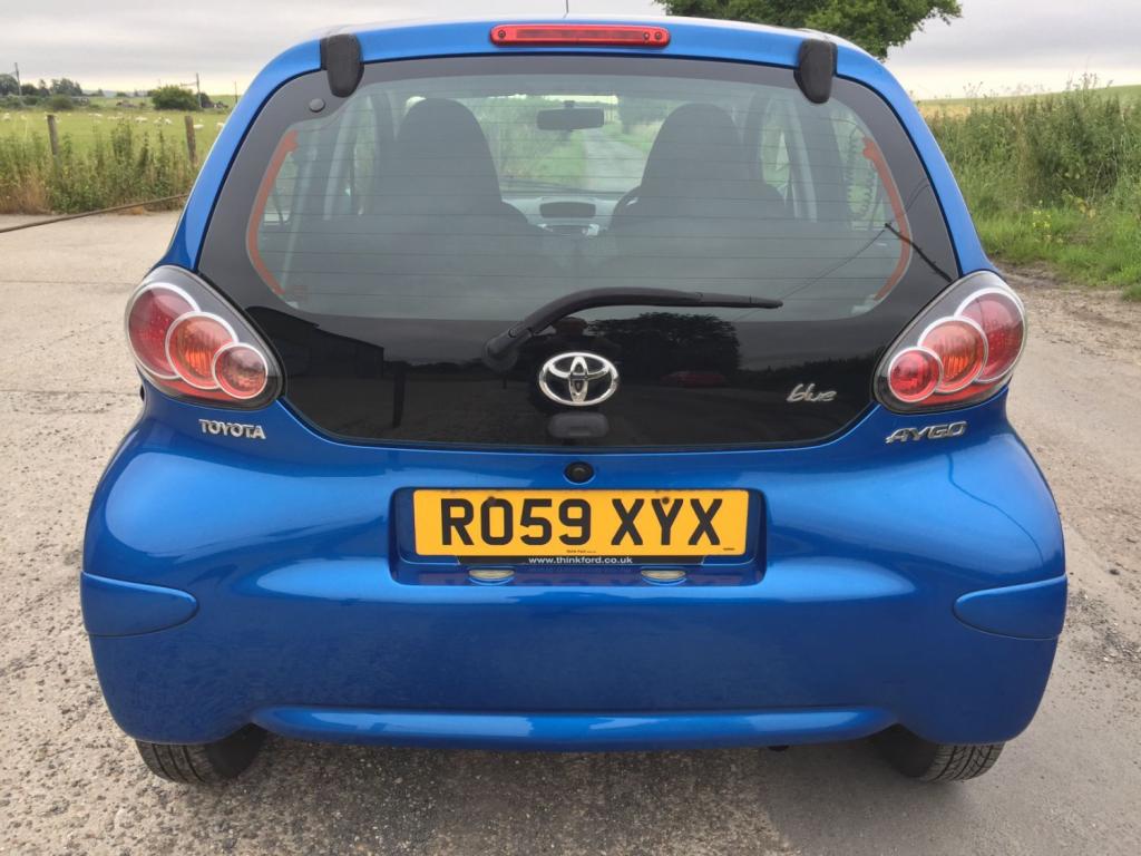 TOYOTA AYGO