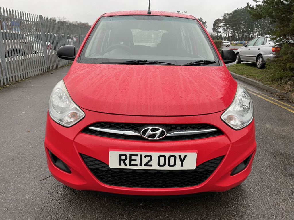 HYUNDAI I10