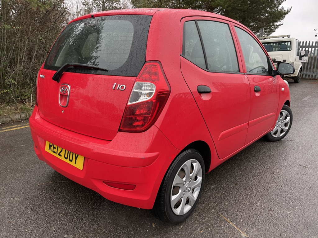 HYUNDAI I10