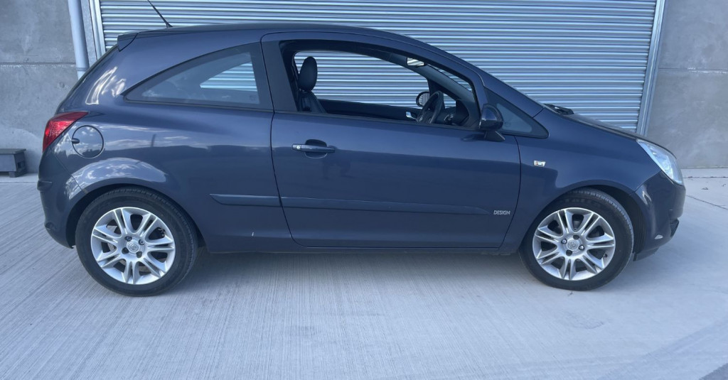 VAUXHALL CORSA