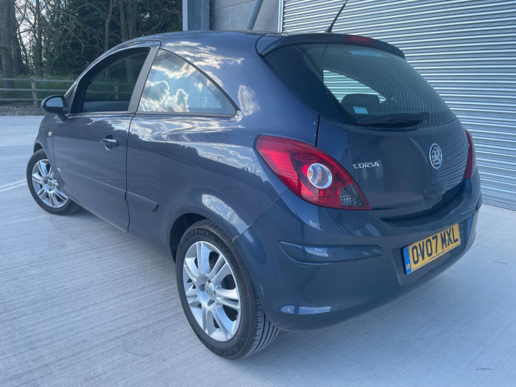VAUXHALL CORSA