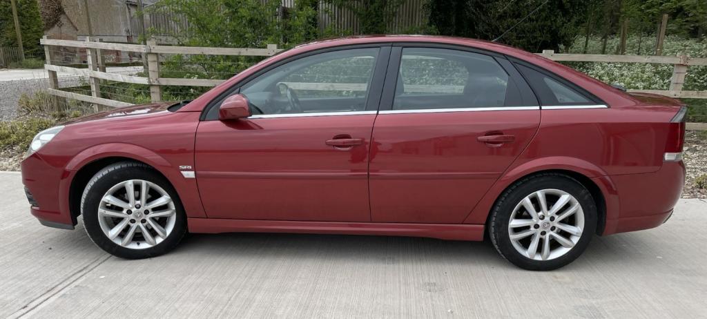 VAUXHALL VECTRA