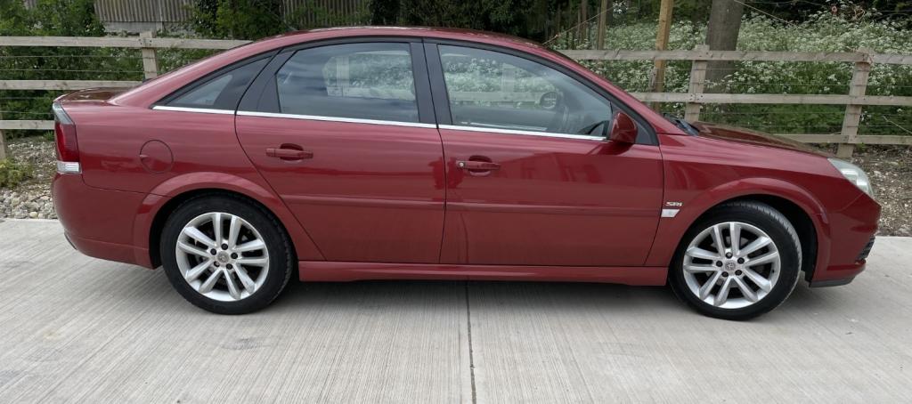 VAUXHALL VECTRA