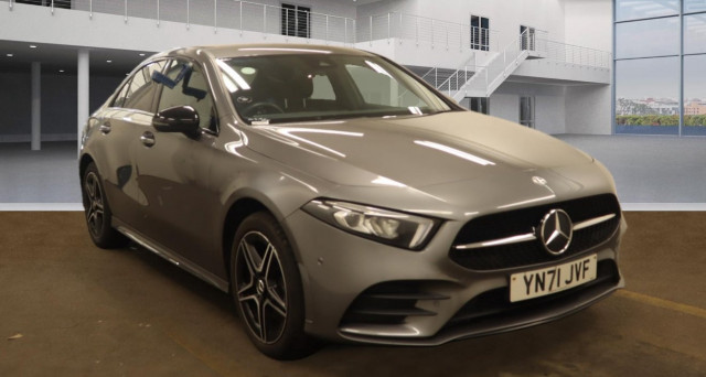 MERCEDES-BENZ A CLASS 1.3 A250e 15.6kWh AMG Line Edition