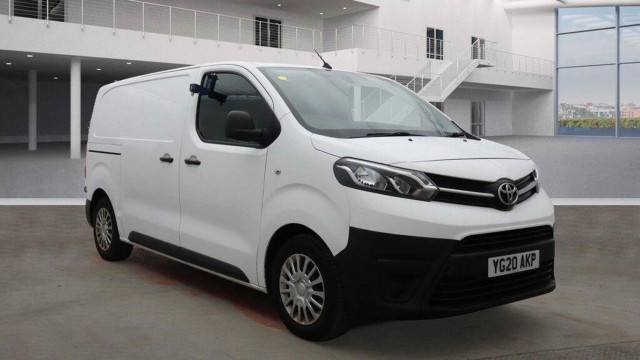 TOYOTA PROACE