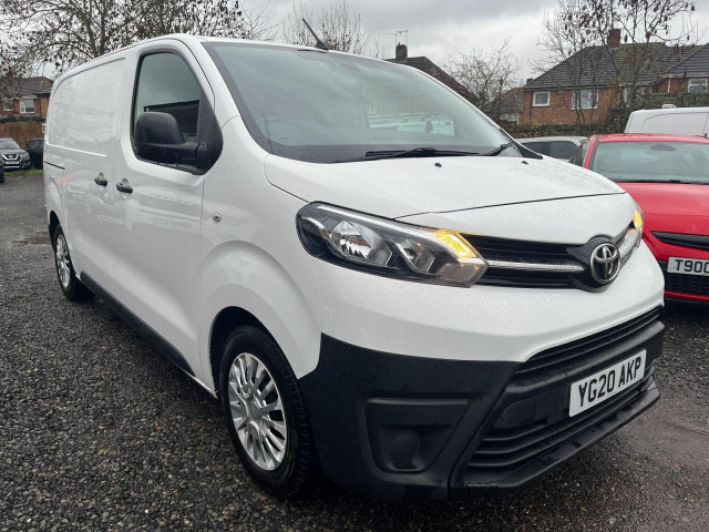 TOYOTA PROACE
