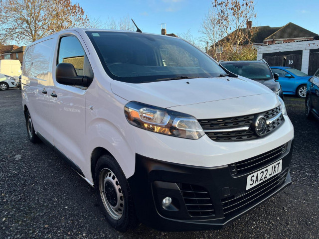 VAUXHALL VIVARO