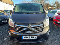 VAUXHALL VIVARO