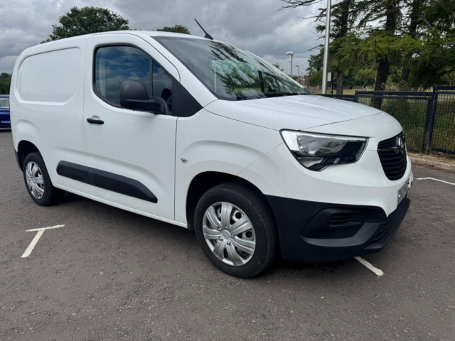 VAUXHALL COMBO 1.5 Turbo D 2300 Dynamic (2021/21)