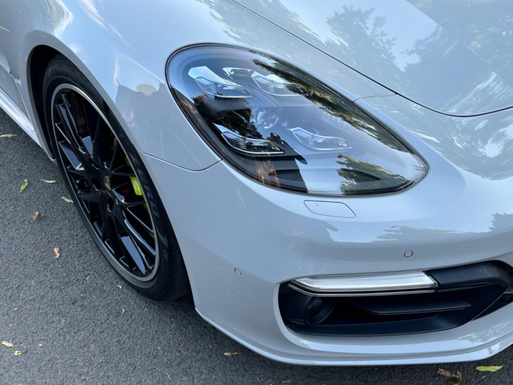 View PORSCHE PANAMERA 2.9 V6 E-Hybrid 14kWh 4