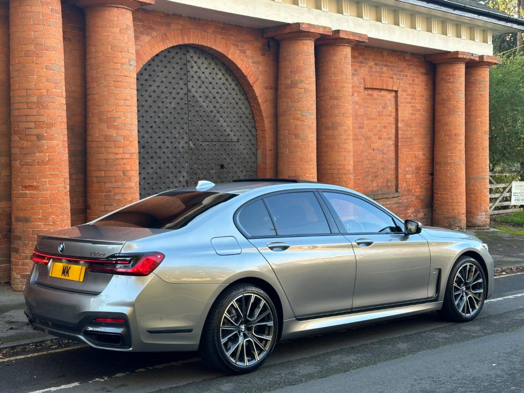 View BMW 7 SERIES 3.0 730d xDrive M Sport Saloon