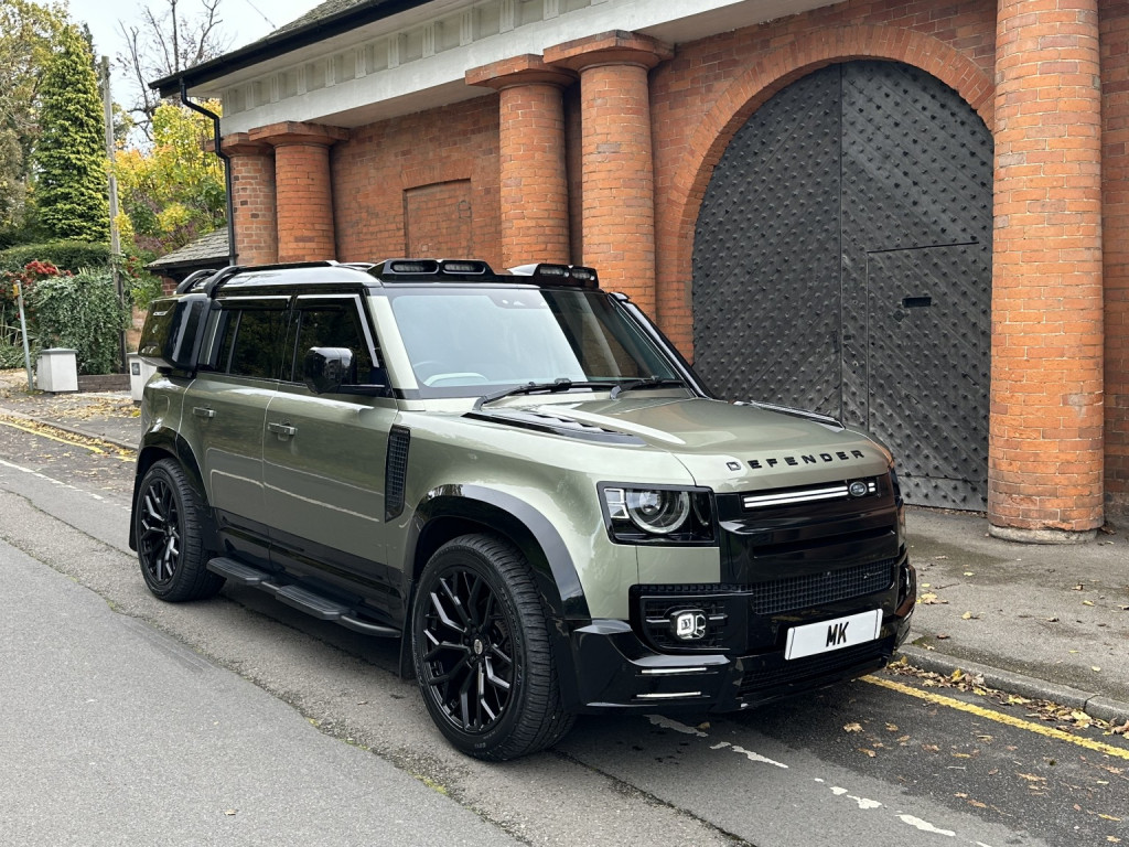 View LAND ROVER DEFENDER 110 3.0 D250 MHEV X-Dynamic SE