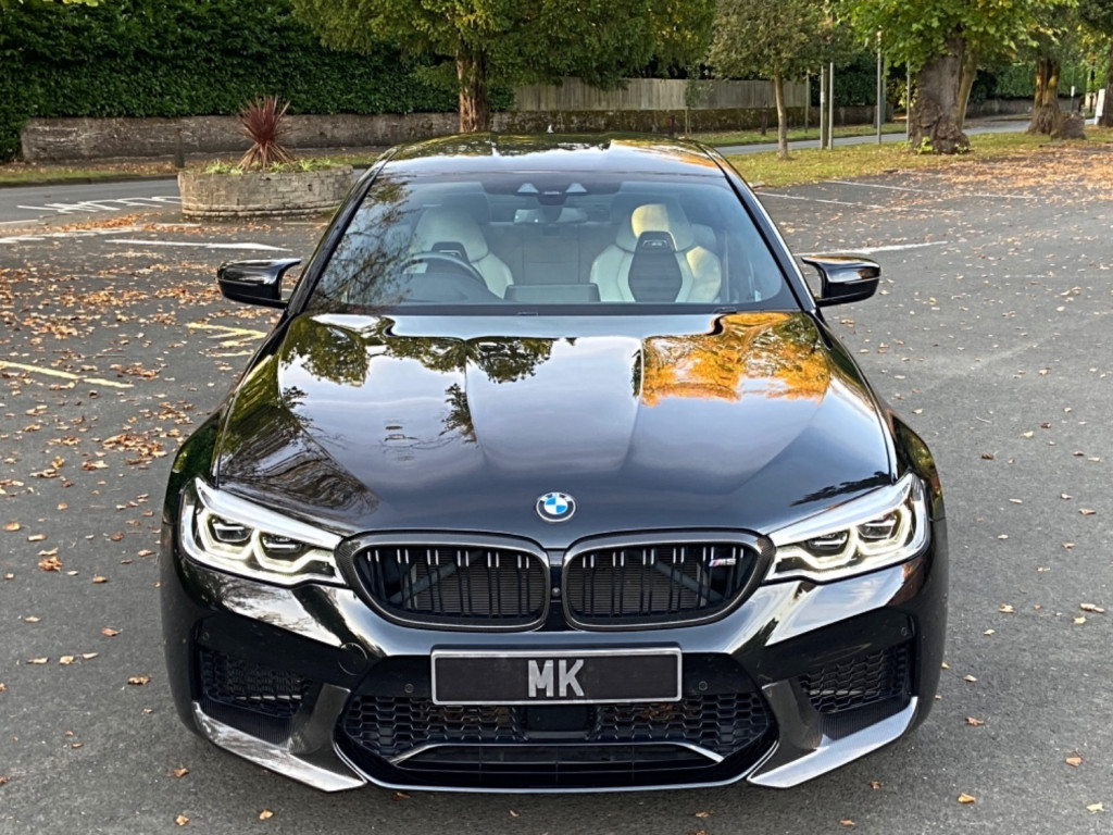 View BMW 5 SERIES M5