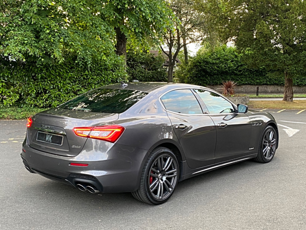 MASERATI GHIBLI