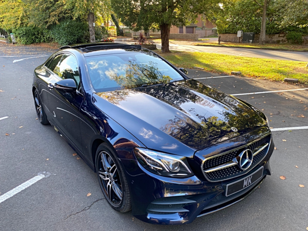 View MERCEDES-BENZ E CLASS E 400 4MATIC AMG LINE PREMIUM PLUS