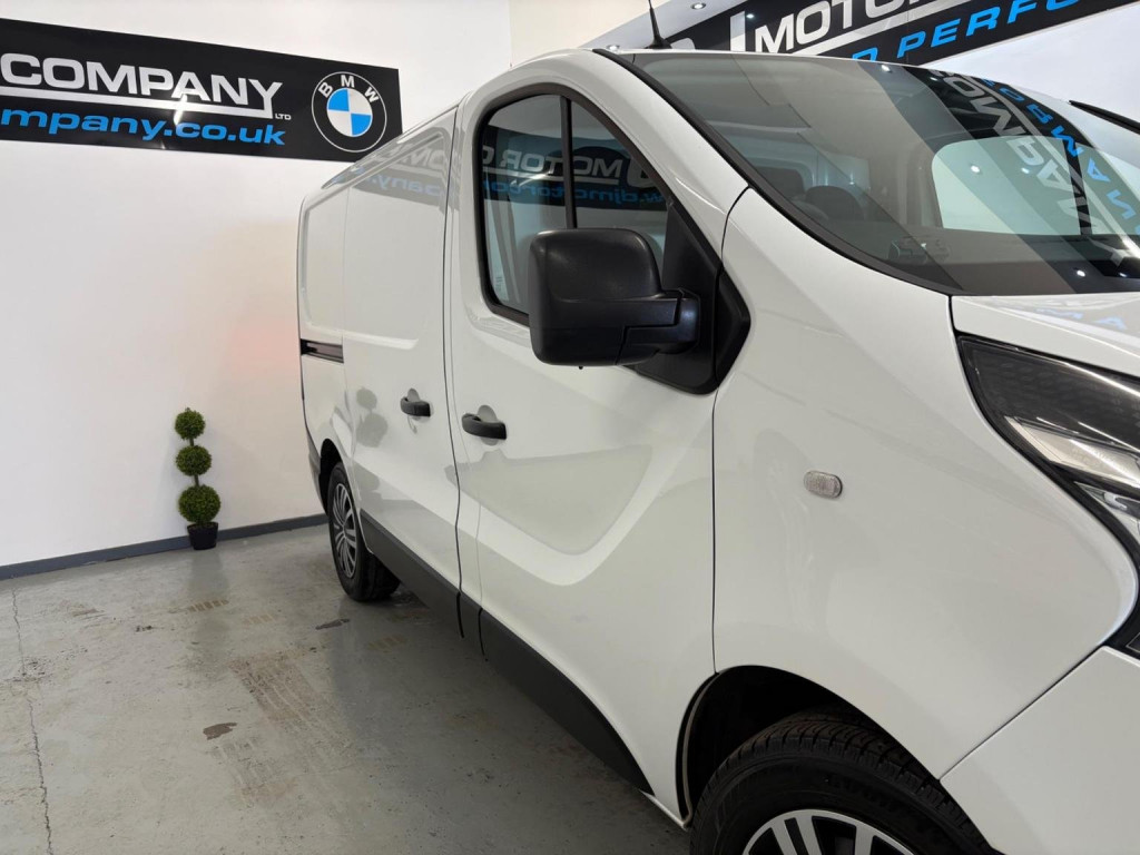 RENAULT TRAFIC