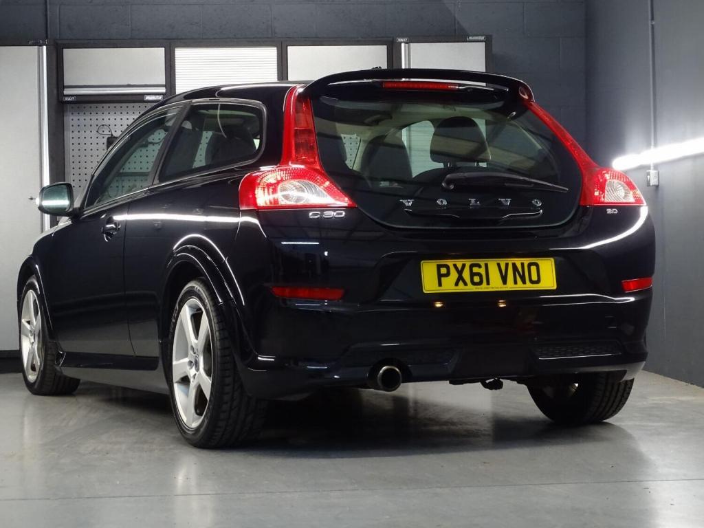 VOLVO C30