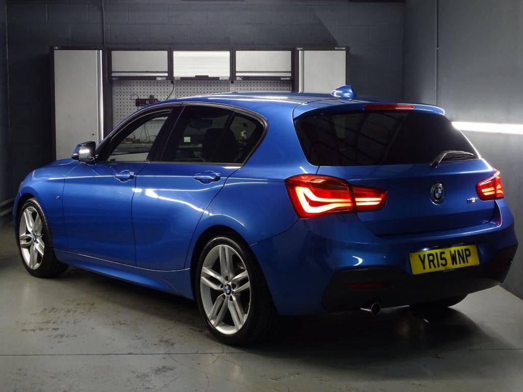 BMW 1 SERIES