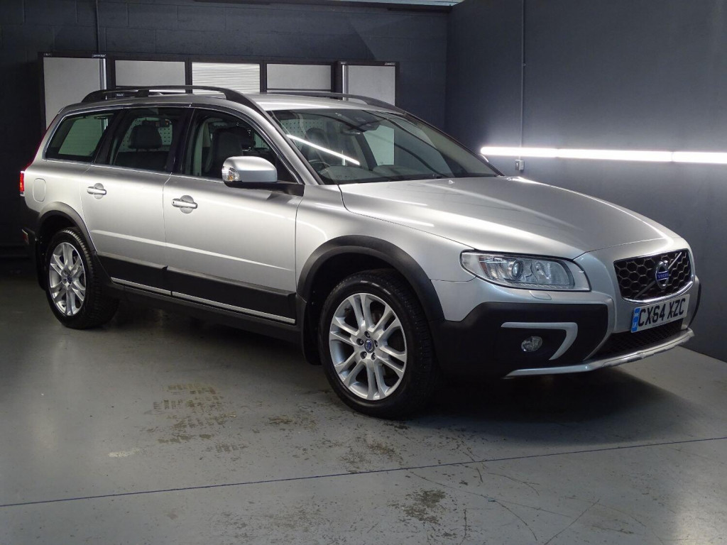 View VOLVO XC70 2.4 SE Lux D4 AWD