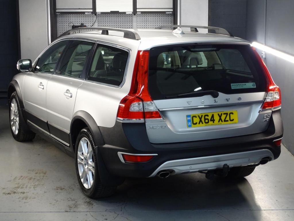 VOLVO XC70