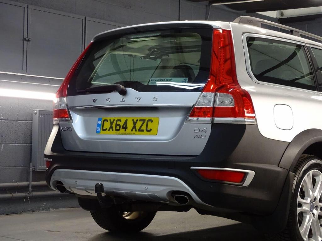 VOLVO XC70