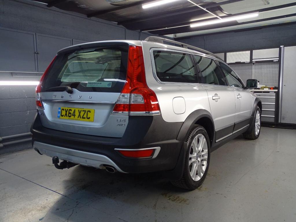 VOLVO XC70